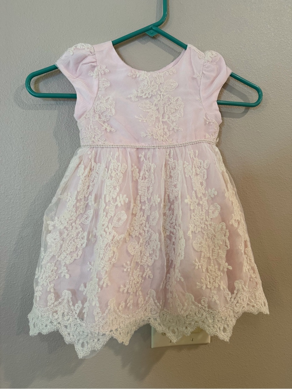 Mia & Mimi Pink and Ivory Lace toddler Dress 2T